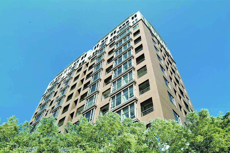 震大日光<br>綠建築 金石獎(施工品質)